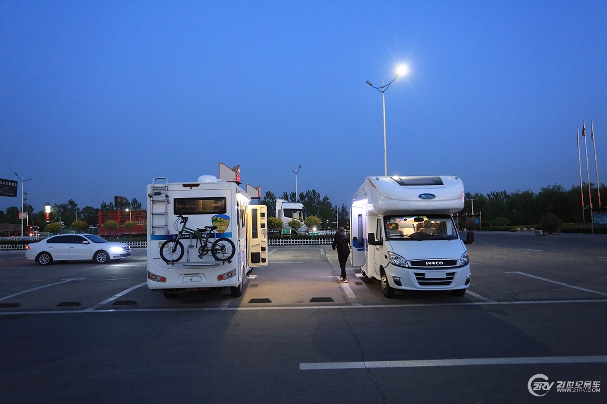 2E1A1473܌-1.jpg