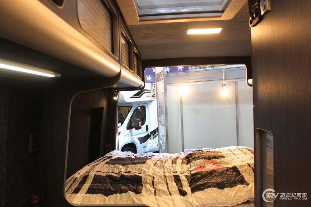 nordvan-crafter-camper-van-7.jpg