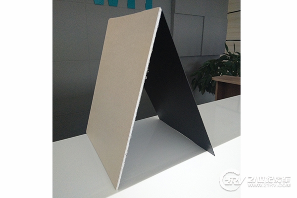 δ}-7.jpg