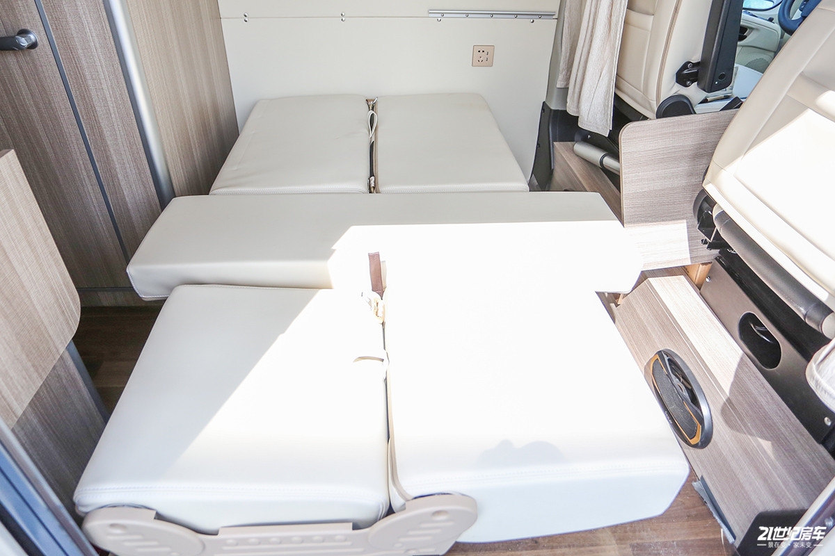 339A3801.JPG