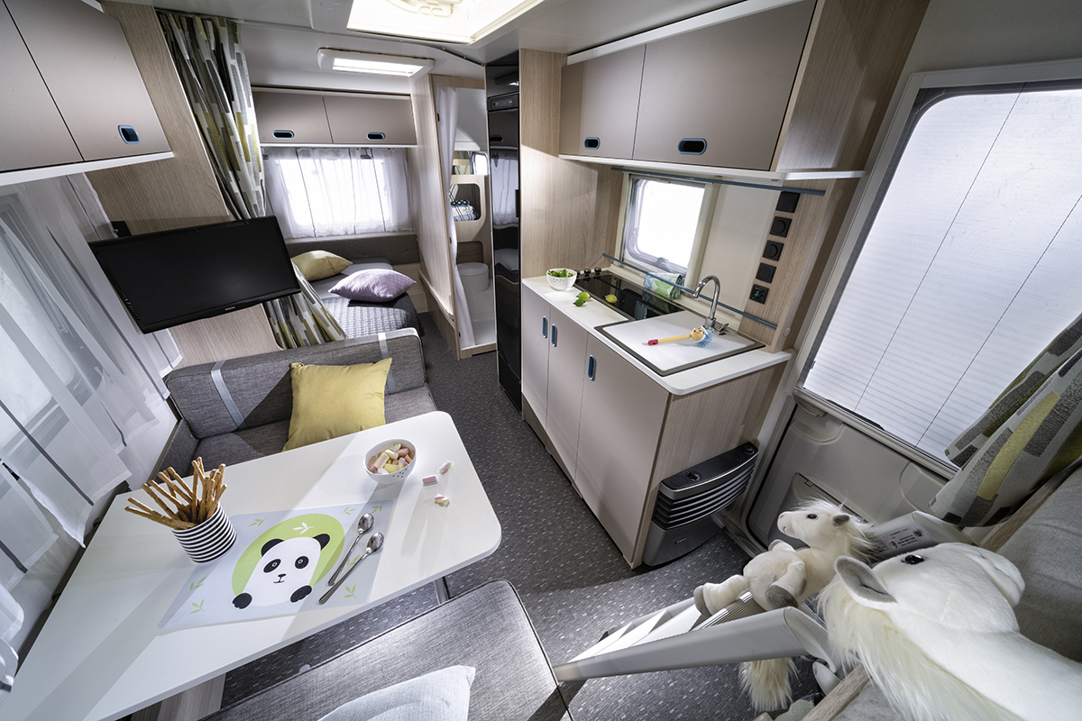 502-aviva-472-pk-image-interior-bc8-7489.jpg