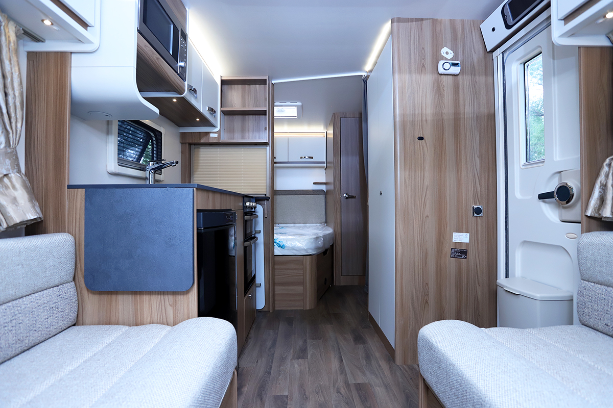 6 SWIFT SPRITE ALPINE 4ϒ췿܇.jpg