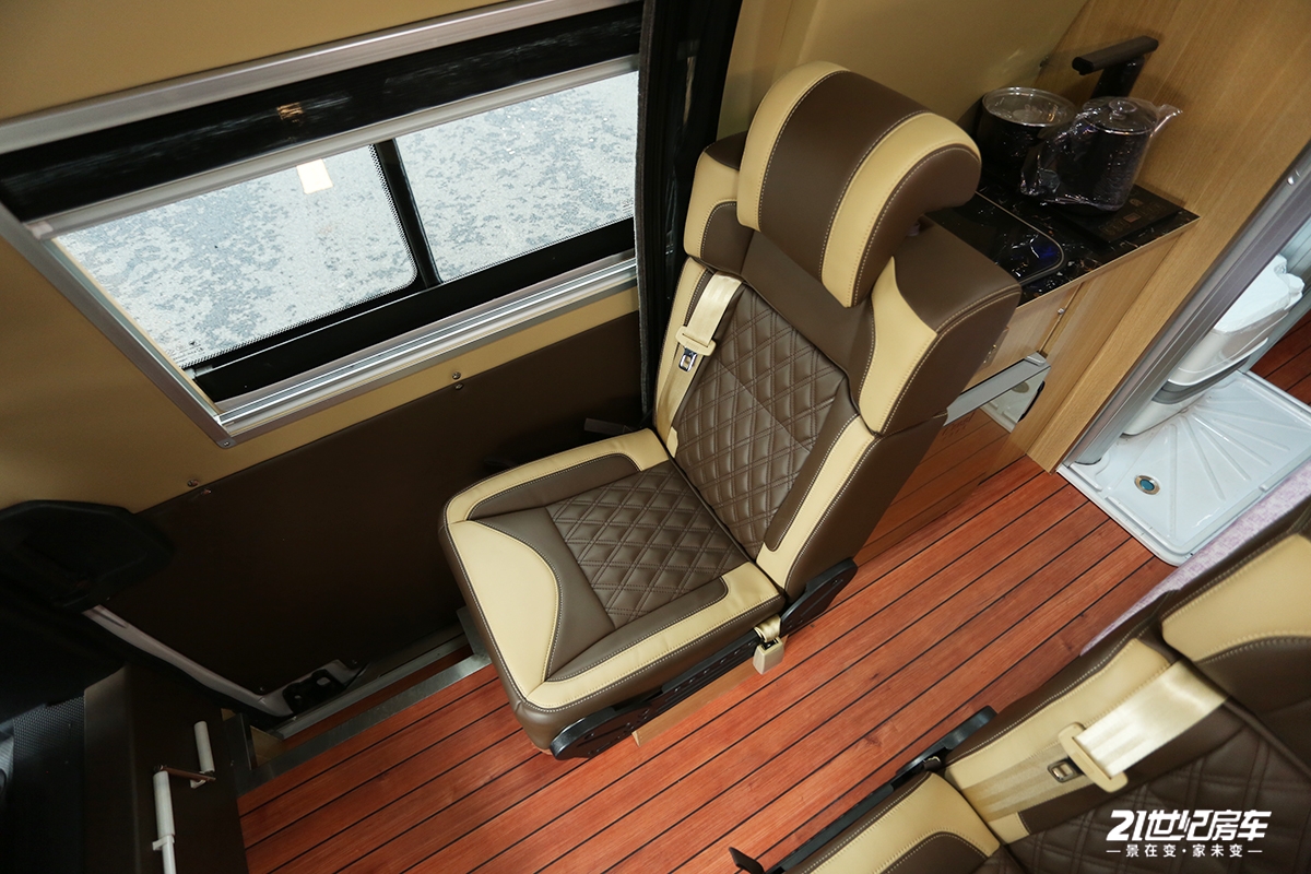 2E1A9674.JPG