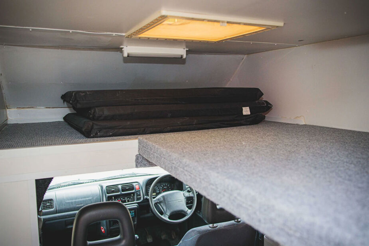 Suzuki-Jimny-Camper-Bett-169Gallery-74146465-1957222.jpg